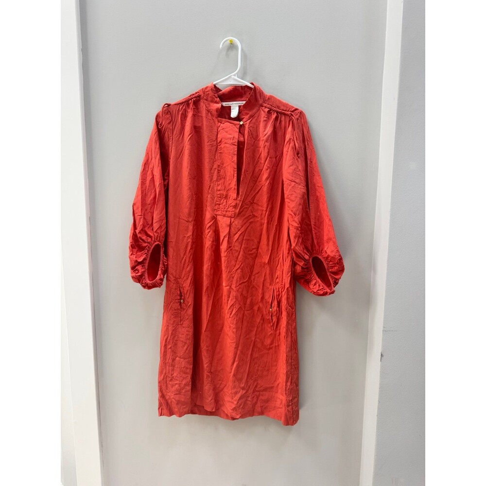 Diane Von Furstenberg Bairly Louche with dolman sleeves 10 US 100% Silk